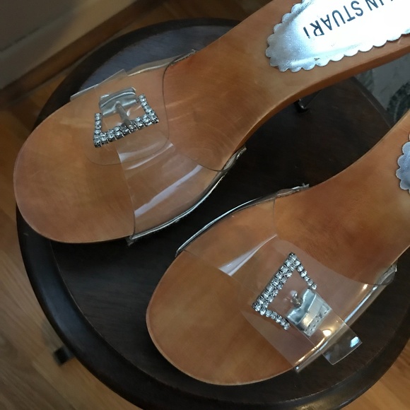 Clear Sandal Heels with crystal buckle - size 8.5 - Picture 7 of 12